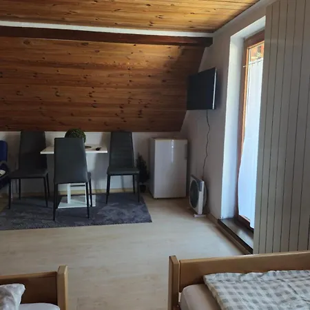 Kwatera prywatna Kometer Soba *