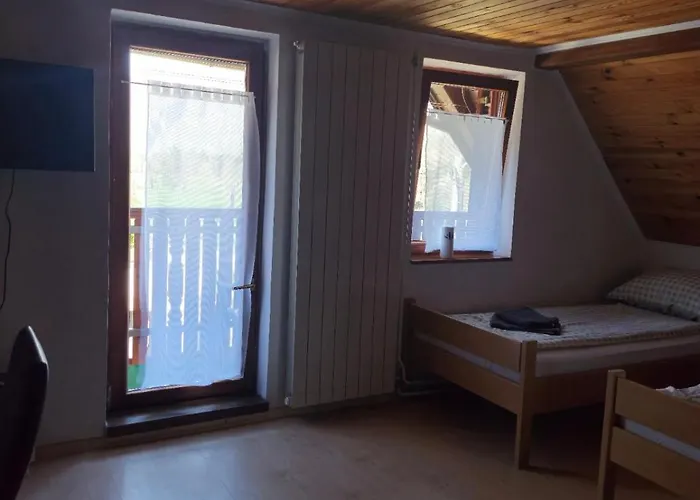 Kometer Soba Rum i privatbostad Bovec