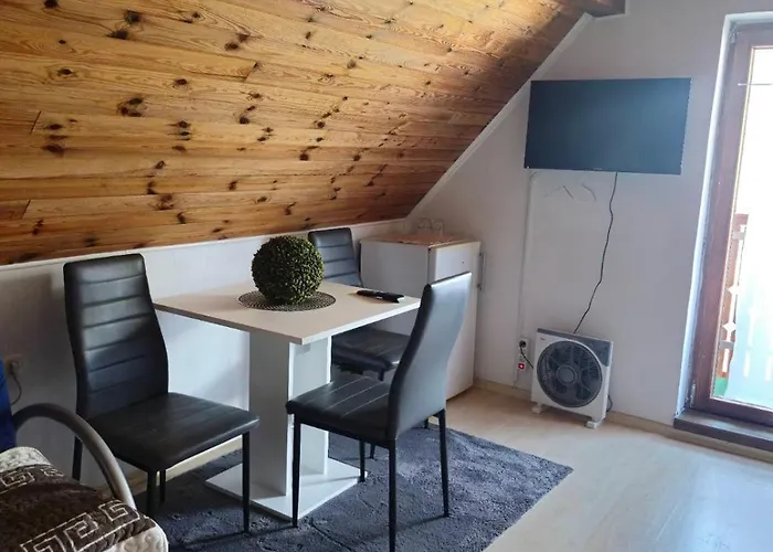 Rum i privatbostad Kometer Soba *